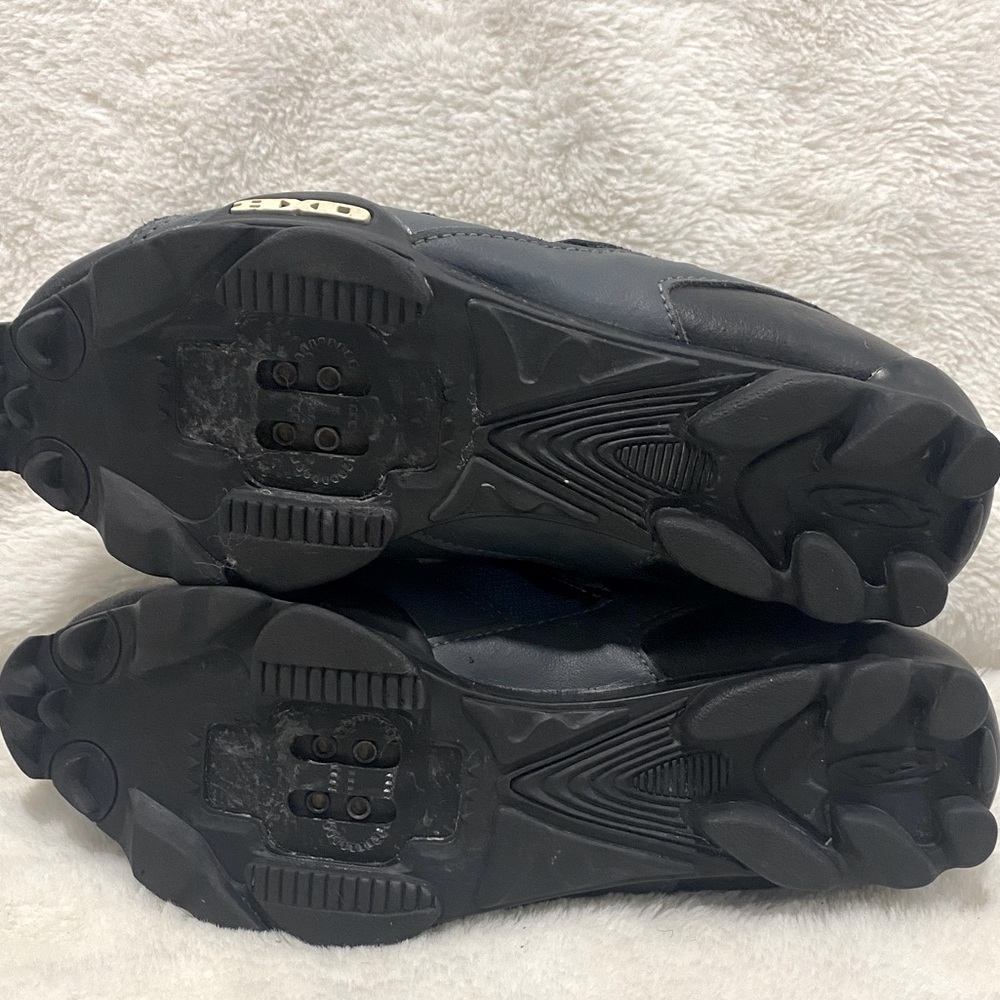 Axo Cycling Shoes - Picture 9 of 10
